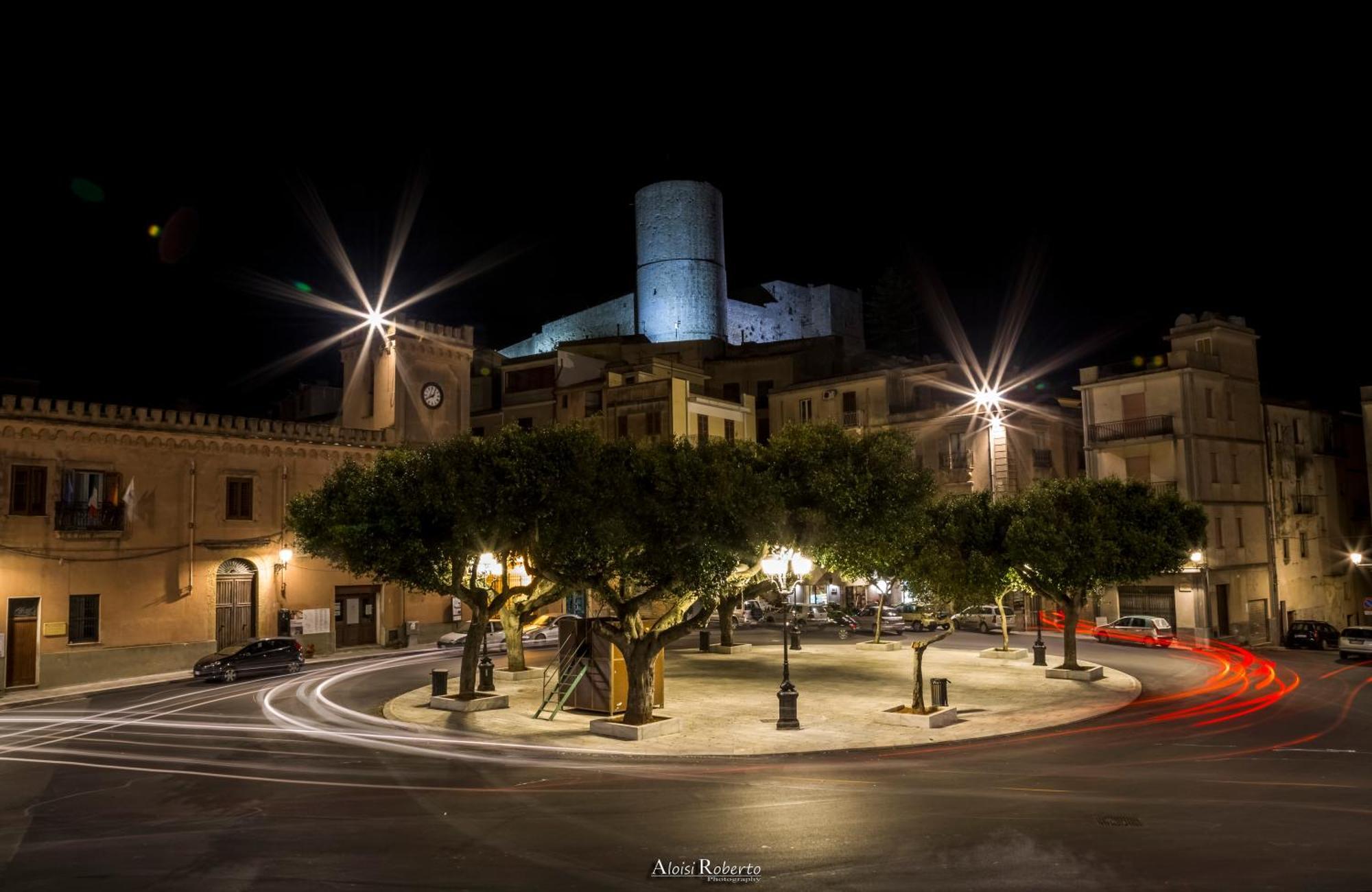 Holiday Home Castle Salemi - Casa Vacanze Exterior foto